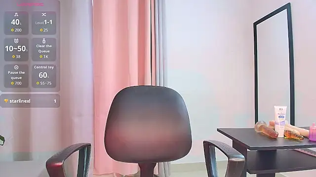 saray_reesee's cam snapshot