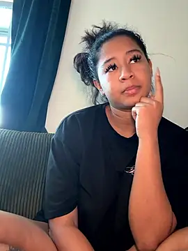 AshleyLoveee live sex cam