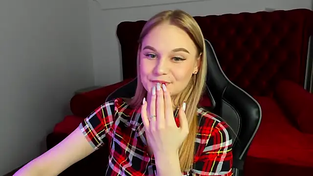 AriaWell live sex cam