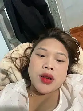 Emxinh123cute's cam snapshot