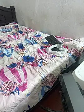 seleste_moon44's cam snapshot