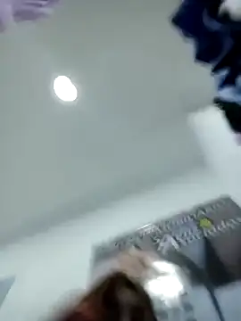 ISABELLA-01_'s cam snapshot