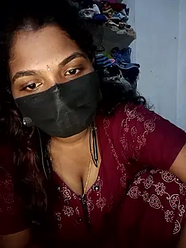 tamilsaisree live sex cam