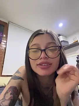 KoraSweett's cam snapshot