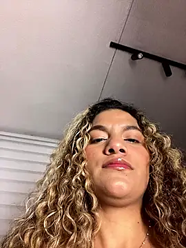 AngelPinkk_'s cam snapshot