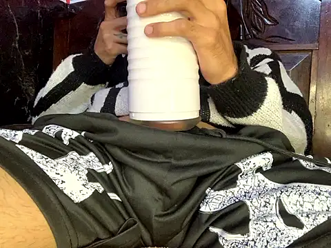 tanned_boy's cam snapshot