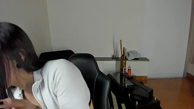 gabriella_live_'s cam snapshot