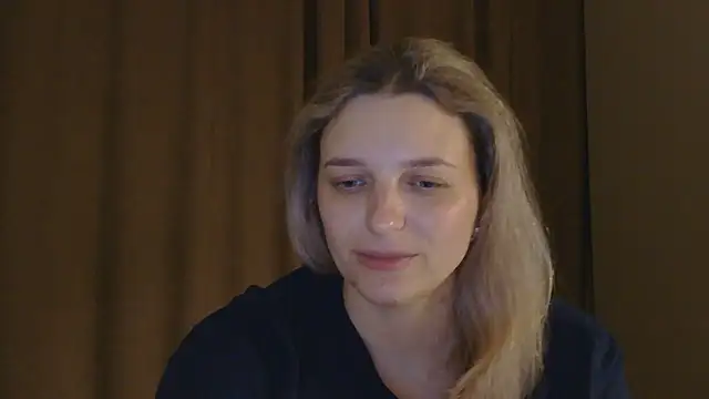 ElisSky301's cam snapshot