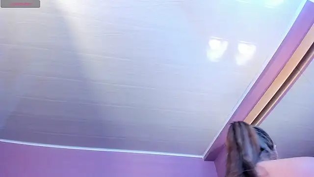 nathalie_rossel's cam snapshot