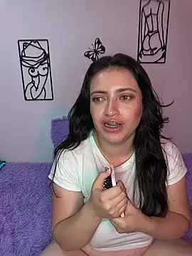 By_Lia's cam snapshot