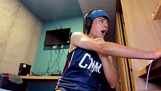 Huge_latin_cock live sex cam