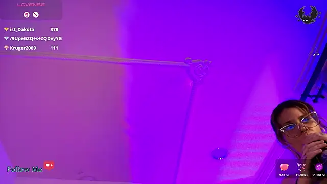 Iamvictoria06 live sex cam