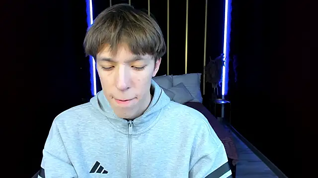 MarkBranston live sex cam