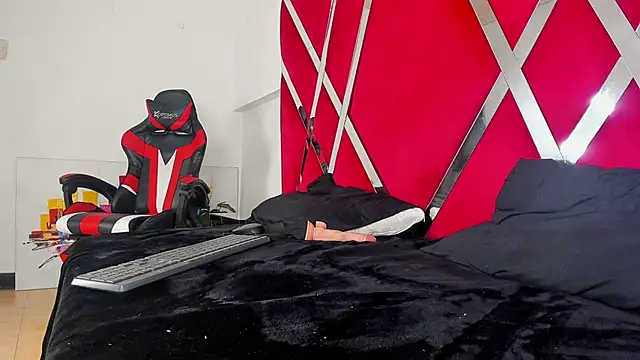 kikihtx's cam snapshot