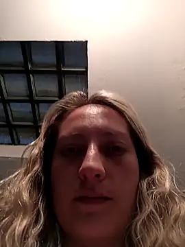 Adele_johnsonn1's cam snapshot