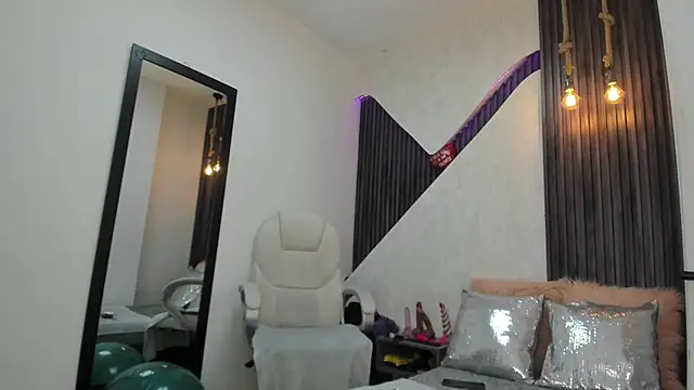 roxana_santini's cam snapshot