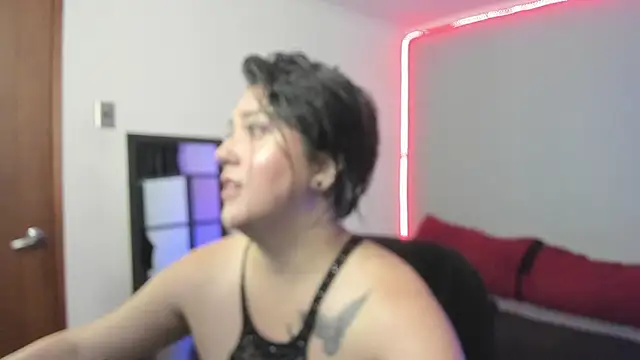 Zoe_hero's cam snapshot