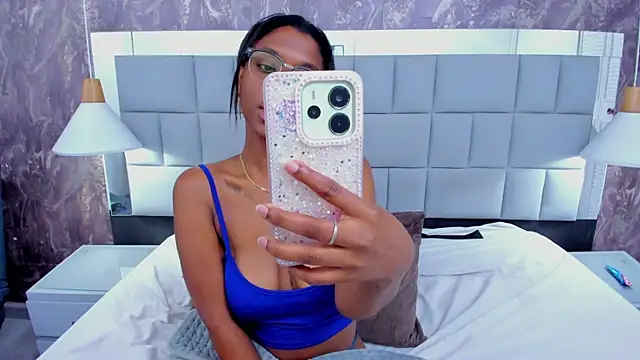 ebonylua's cam snapshot