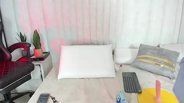 im_miadoll's cam snapshot