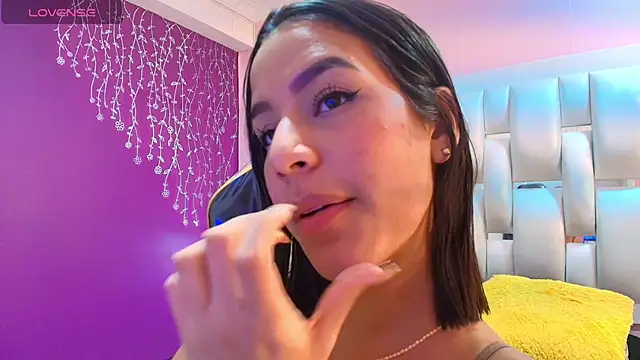 martiina_1's cam snapshot