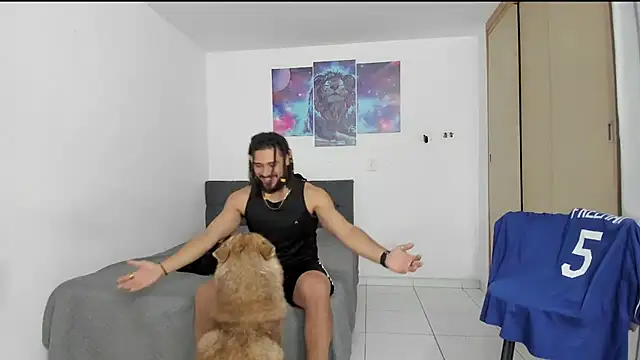 Louis_marley__ live sex cam