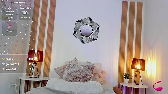 bella_arias's cam snapshot