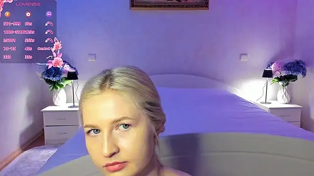 Julie_Blaze live sex cam