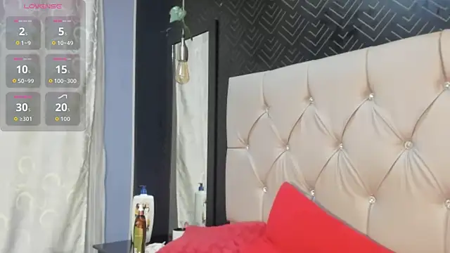 Elian_Julian live sex cam