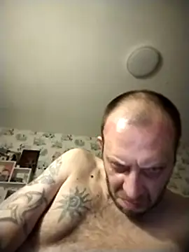 MaxDevilWhite live sex cam