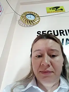 Hannah-colx live sex cam