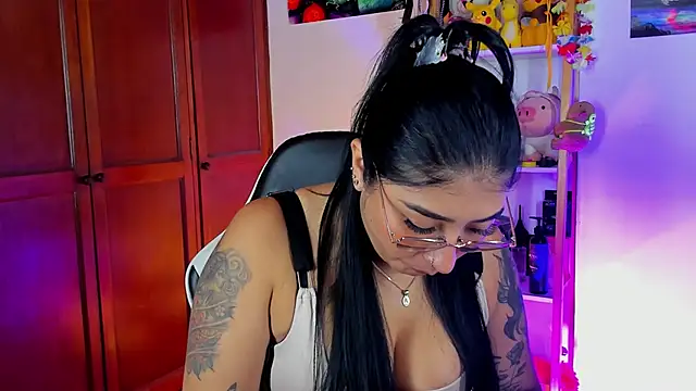 eymy-hadid live sex cam