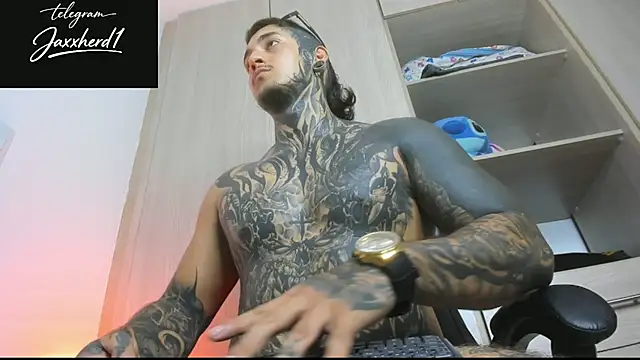 JAXXXONHERD live sex cam