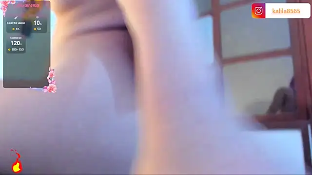 MatchedEyebrow live sex cam