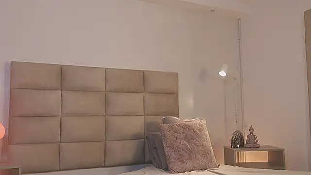 emma_brooks1 live sex cam