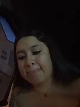 Pretty_Isadora live sex cam