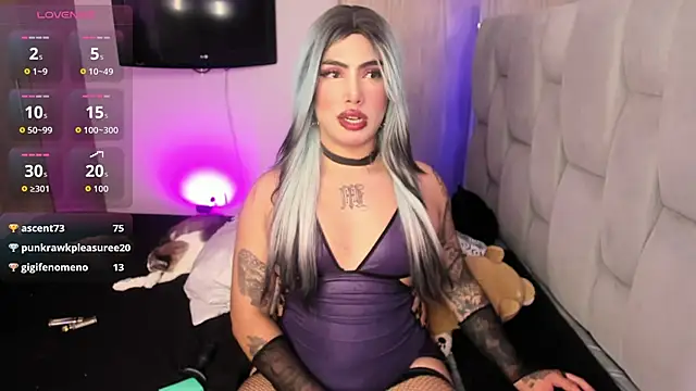 Sophie_whitexxx live sex cam