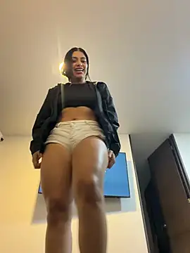 AlannaEvons live sex cam