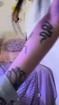 GiannaMagari's cam snapshot