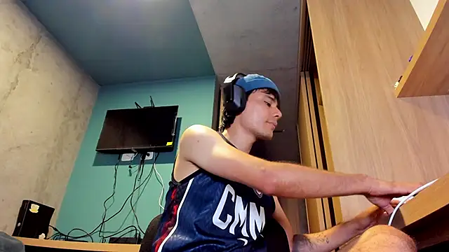 Huge_latin_cock live sex cam