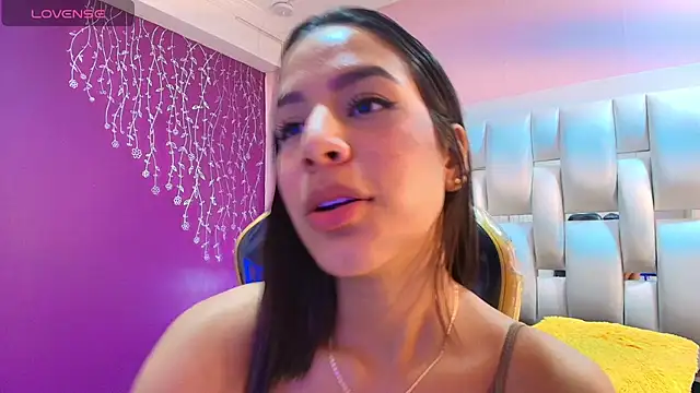 martiina_1's cam snapshot