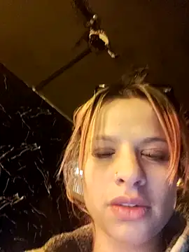 Cataleya_16's cam snapshot