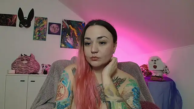 PinkHurricaneOfficial's cam snapshot