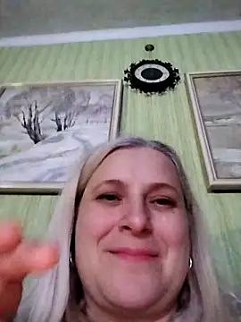 NyushaLollipop's cam snapshot