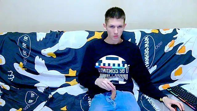 Lester_Broo live sex cam