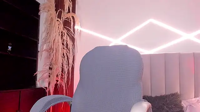 Isis_Moon's cam snapshot