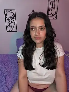 By_Lia's cam snapshot