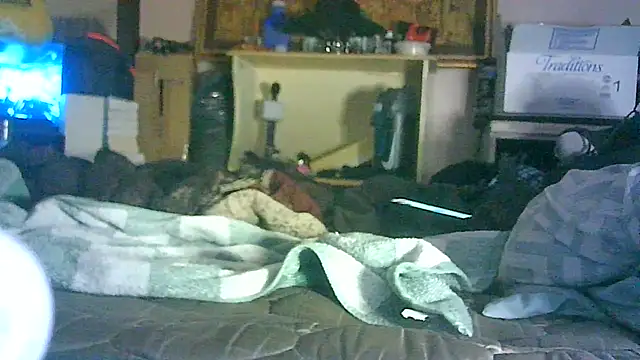 ON3YOULLN3VER_FIR3's cam snapshot