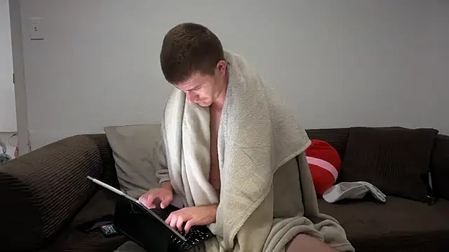 greekmythics's cam snapshot