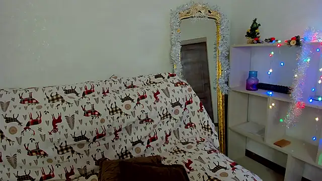 elina_syui's cam snapshot