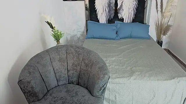 sarita_princess7 live sex cam